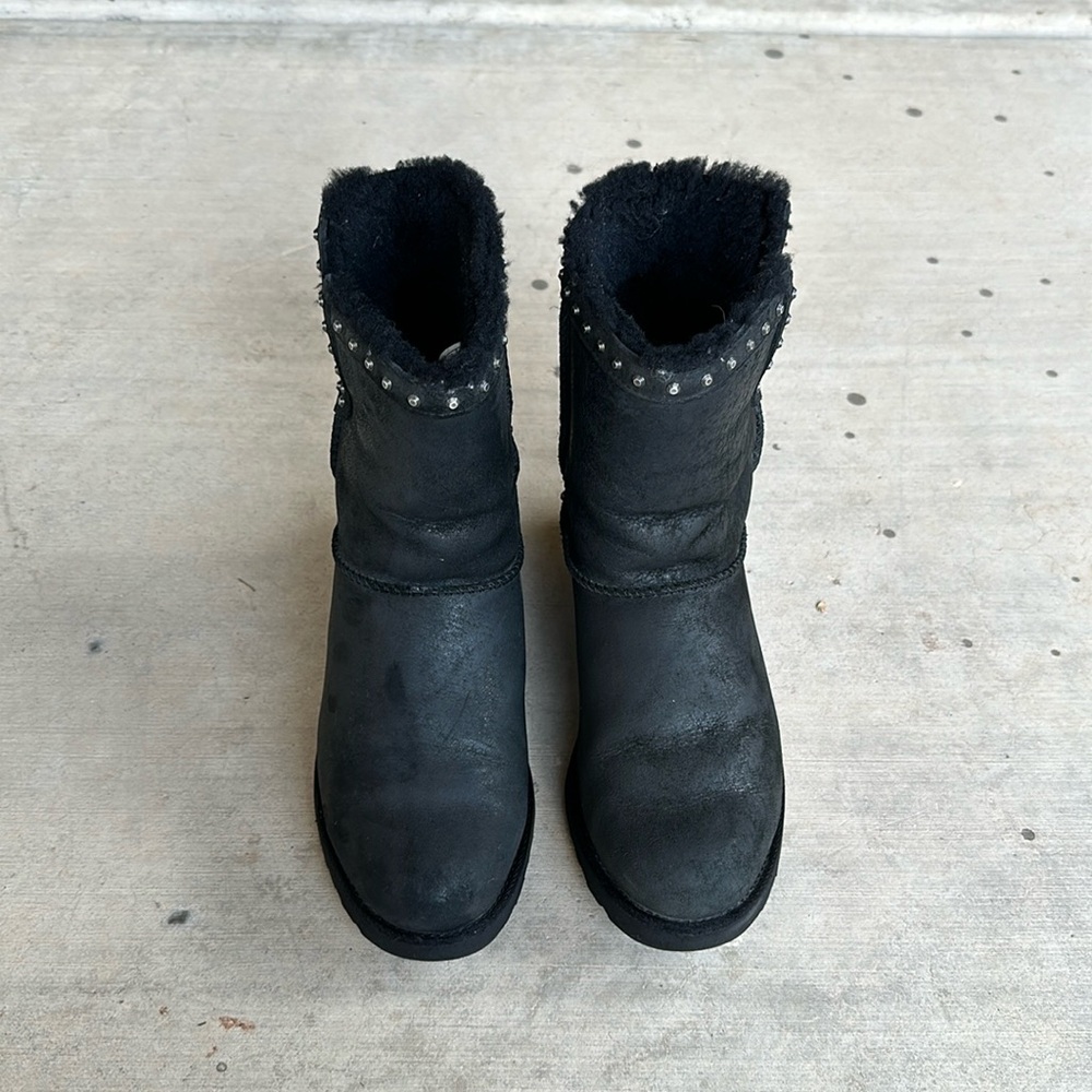 UGGs